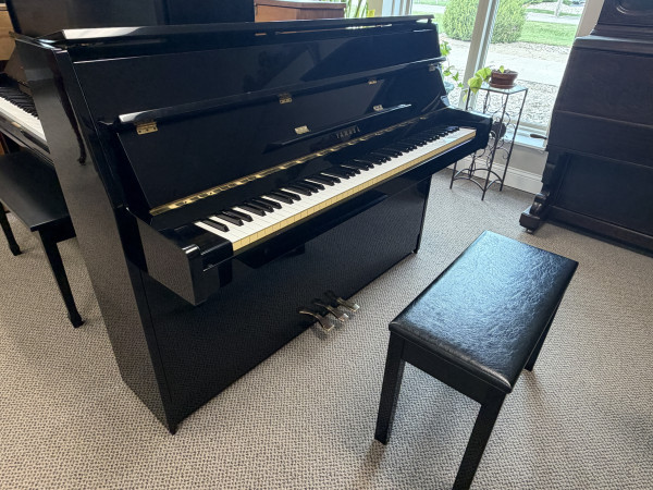 1985 Yamaha contemporary console piano - Upright - Console Pianos